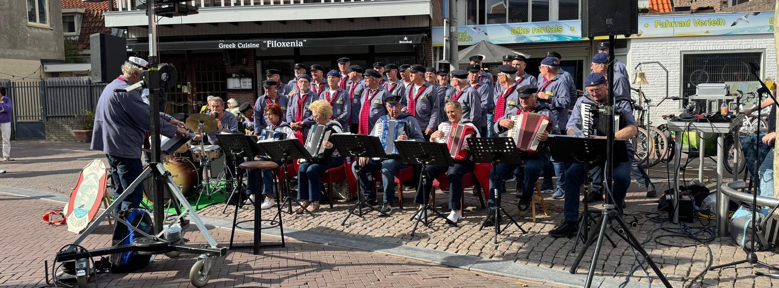Optreden in Zandvoort tijdens festival